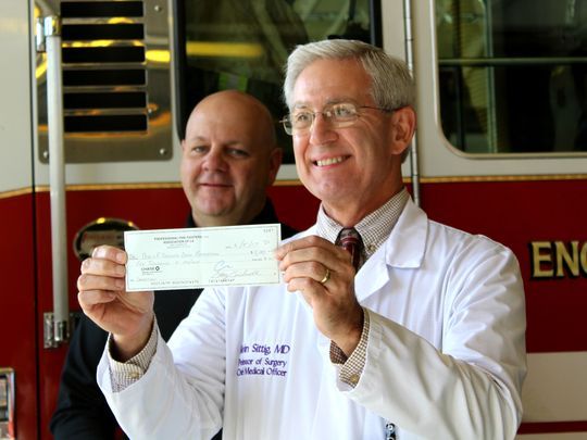 Shreveport Fire honors pastor firefighter with donation