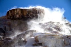 Shocking discovery points toward super eruption at Yellowstone Park